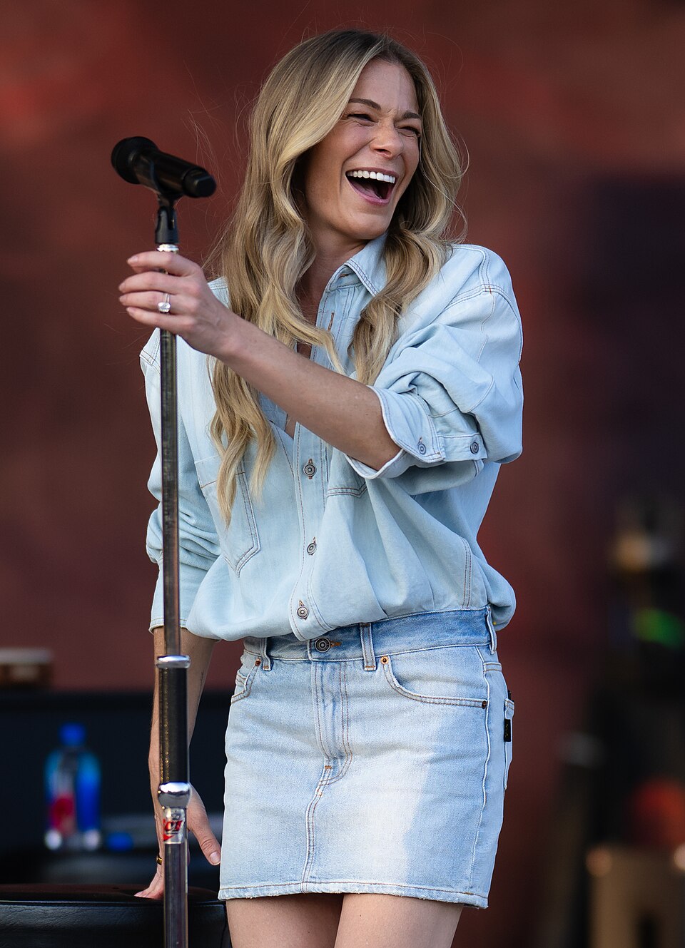 LeAnn Rimes: Chart-Topping Hits, Not Fashion Statements
